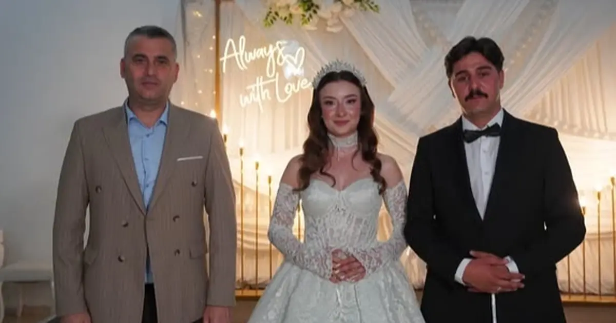 Başkan Tavşan, genç çiftin mutluluğuna ortak oldu