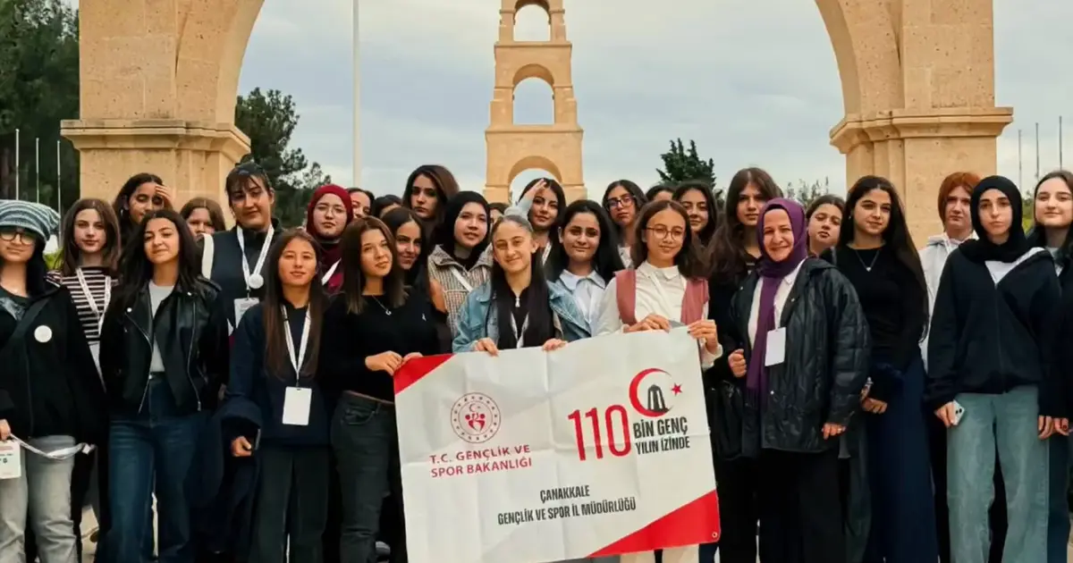 Yalovalı gençler Çanakkale’yi gezdi