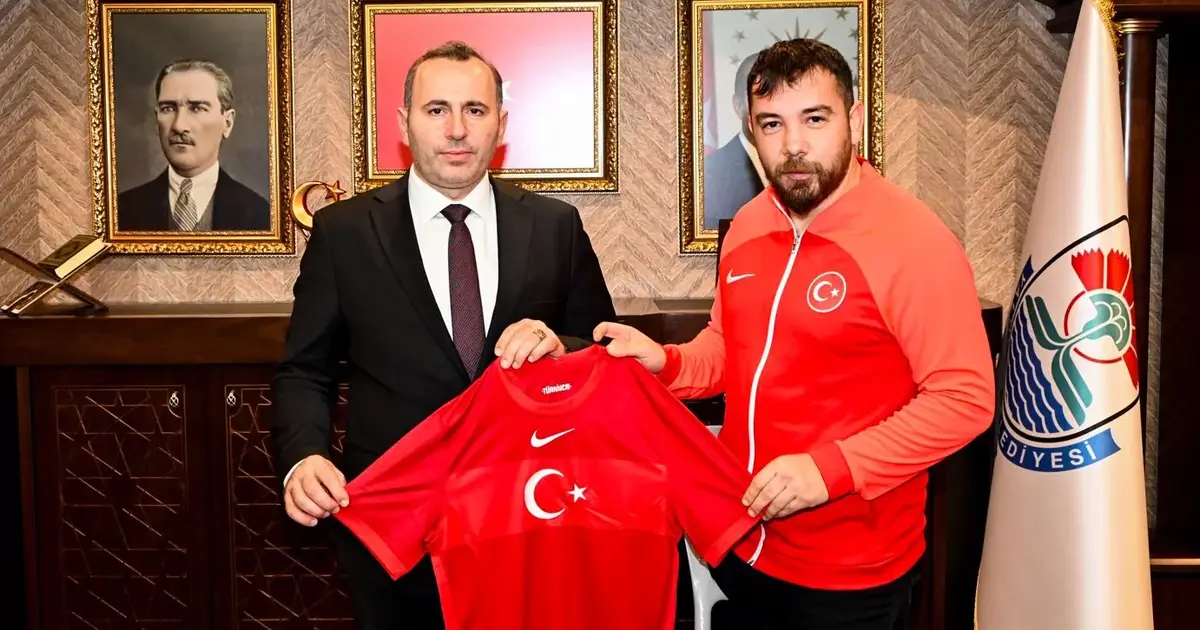 Tutuk Yalova Belediye Başkanı Mustafa Tutuk’a Millilerden ziyaret - Yalova ...