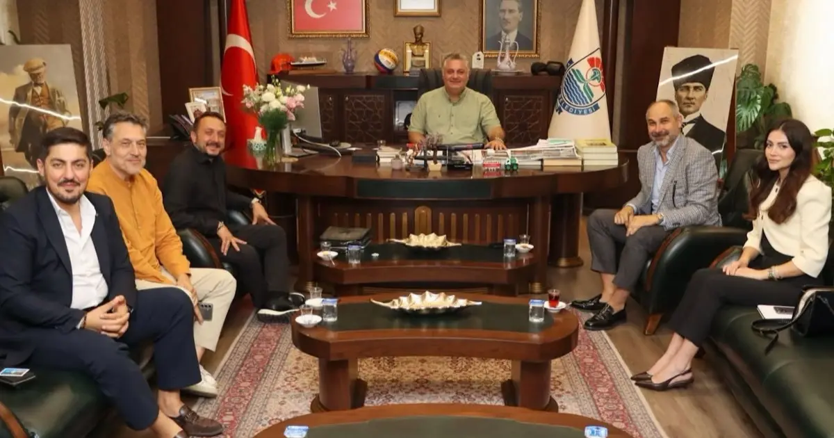 Yalova FK'dan Belediye Başkanı Mehmet Gürel’e ziyaret