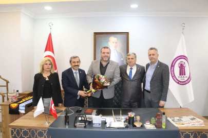 İYİ Parti’den Esnaf ve Sanatkârlar Odası’na ziyaret