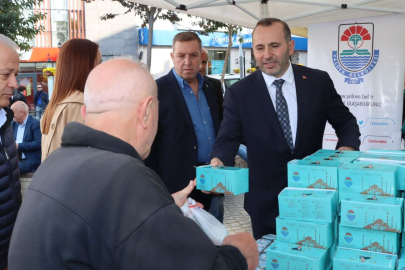 KADİR GECESİ’NDE  KANDİL SİMİDİ İKRAM EDİLDİ