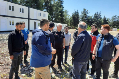 Yalova İl Özel İdaresi Deprem Yaralarını Sarmaya Devam Ediyor