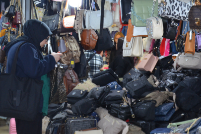 Yalova kapalı pazar yeri esnafı, bayramın bereketini bekliyor