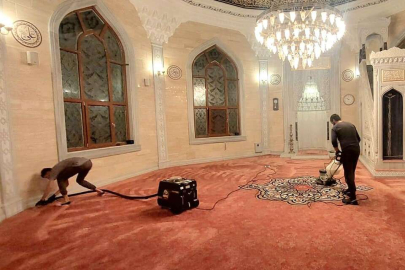 Esenköy’de Camiler Bayrama Hazırlanıyor