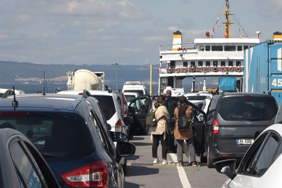 Topçular İskelesi’nde bayram tatili dönüşü yoğunluk yaşandı