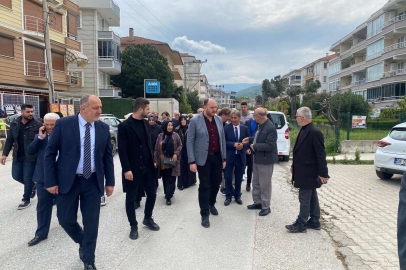 AK Parti Yalova Gençlik Kolları seçim için sahalarda