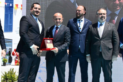 Tabiat, tarım, tarih, teknoloji Altınşehir Altınova’da bütünleşiyor SAVUNMA SANAYİ VE AR-GE TESİSİ AÇILDI