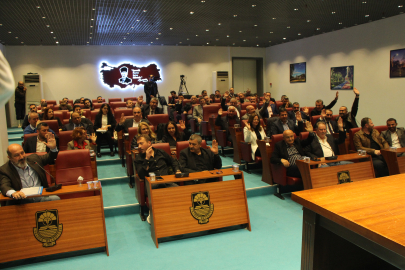 187 SERVİS ARACINA MECLİSTEN ONAY