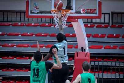 Semt77 Yalovaspor Basketbol Takımı Antrenmanda