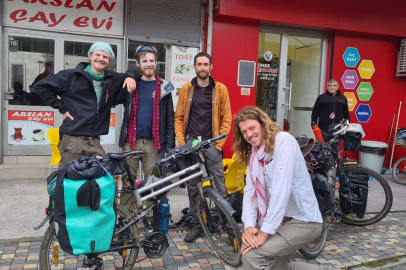 Bisikletle dünya turu yapacaklar