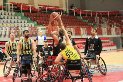 Fenerbahçe ve İzmir İBB kozlarını Yalova’da paylaştı