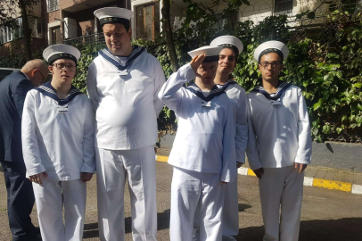 Beyazay Derneğ'inde Askerlik Coşkusu