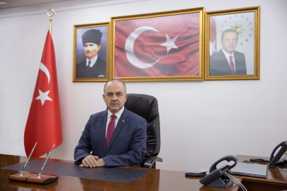 Cumhuriyetimiz, devletimiz sizlere emanettir”