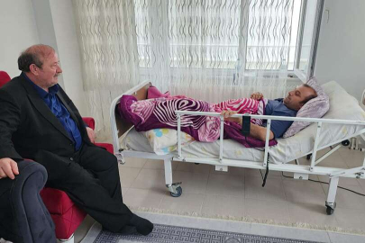 MEHMET TEMEL HASTALARI ZİYARET ETTİ
