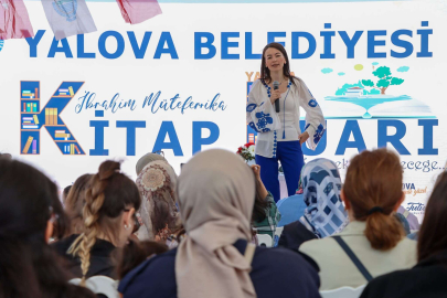 Akademisyen Anne Yalovalılarla buluştu