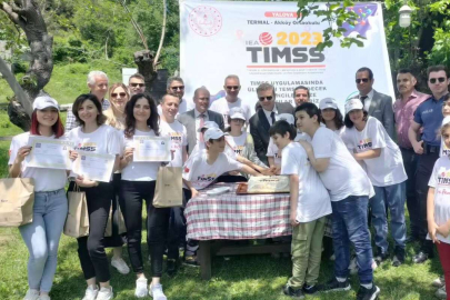 AKMEŞE ÖĞRENCİLERE MORAL VERDİ