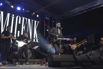 Altınova Gençlik Festivali'nde muhteşem final