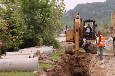 Yeni kanalizasyon hatları yapılıyor