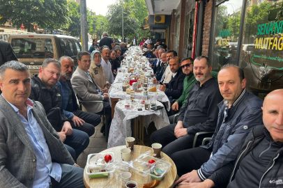 AK PARTİ YALOVA SAHAYA İNDİ