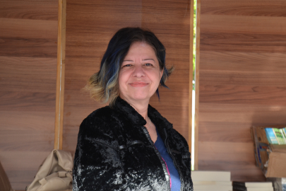 YAZAR KAHRAMAN, “OKUMAK ÖZGÜRLÜKTÜR”