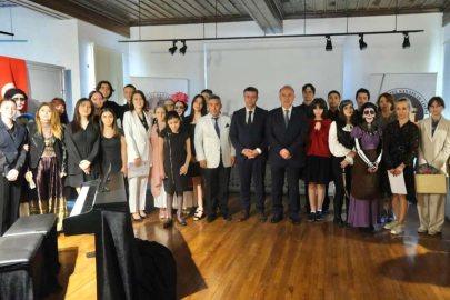 Güzel Sanatlar Lisesi öğrencilerinden piyano konseri