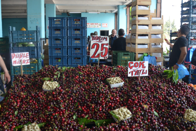 “KİRAZ ARTIK LÜKS BİR MEYVE OLDU”