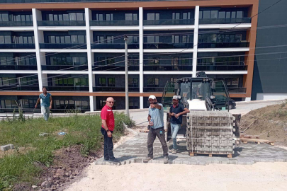 “MALİ MÜŞAVİRLER CADDESİNDE PARKE YOL YAPIMI TAMAMLANDI”
