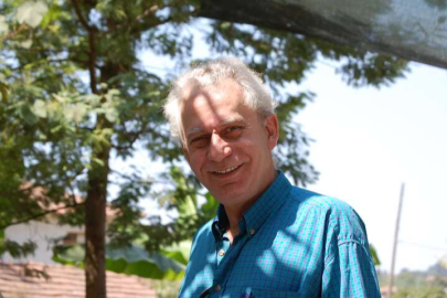 Arif Ekim hayatını kaybetti