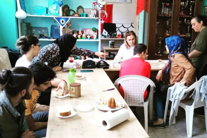 TÜRKİYE BEYAZAY DERNEĞİ YALOVA ŞUBESİ’NİN KURSLARI DEVAM EDİYOR