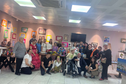 İYİ Parti Anne&Çocuk Sergisini Ziyaret Etti