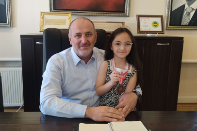 SOYER, HACER NİSA ŞENER’İ TEBRİK ETTİ