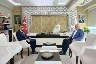 BURSA İL MİLLİ EĞİTİM MÜDÜRÜ’NDEN AKMEŞE’YE ZİYARET