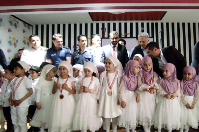 Acar, Kur’an kursu yıl sonu gösterilerine konuk oldu