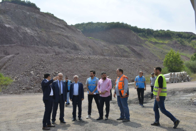 MUAMMER EROL ASFALT TESİSİNDE İNCELEMELERDE BULUNDU