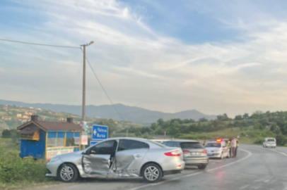 ÇINARCIK YOLU'NDA KORKUTAN KAZA
