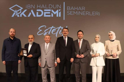 YALOVA ÜNİVERSİTESİ ÖĞRETİM ÜYESİ DOÇ. DR. SÜRÜN'E AKADEMİK TEŞVİK ÖDÜLÜ