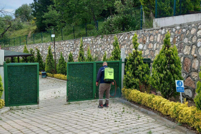 KADIKÖY’DE İLAÇLAMA ÇALIŞMALARI HIZLA YÜRÜTÜLÜYOR