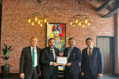 YALOVA MAKİNE İHTİSAS OSB İSTİŞARE TOPLANTILARININ ÜÇÜNCÜ OTURUMU YÜKSEK KATILIMLA GERÇEKLEŞTİ