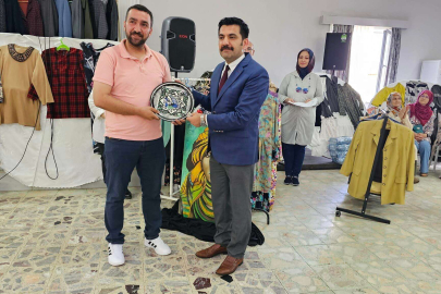 ESENKÖY’DE DİKİŞ VE NAKIŞ KURSU YIL SONU SERGİSİ YAPILDI