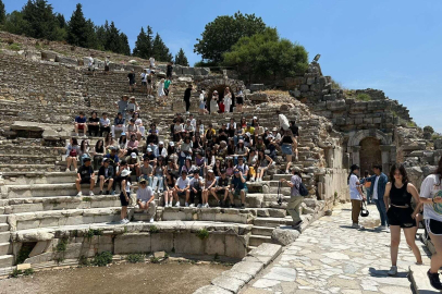Tüm yılın yorgunluğunu İzmir gezisinde attılar