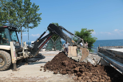 Çınarcık’ta ay deresi çalışmaları devam ediyor