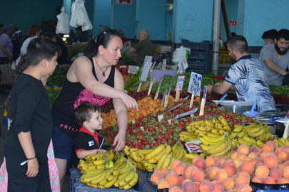 Yalova kapalı pazaryerinde fiyatlar düştü