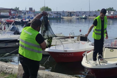 Sahillerde temizlik aralıksız olarak devam ediyor