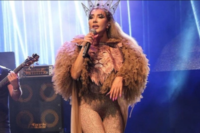 Hande Yener uçak mı kaçırdı?