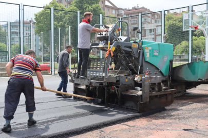 Yalova Belediyesi spor sahalarını yeniliyor