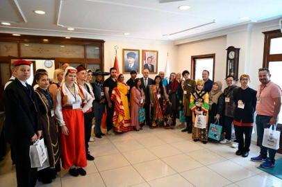 TUFAG Festivali’ne katılan ekipler Vali Erol’u ziyaret etti