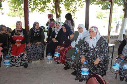 1 aydır su akmayan köyde vatandaşlar isyan etti, “Müge Anlı Bizim De Suyumuzu Bulsun”