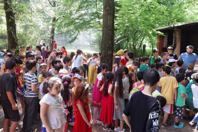 Çiftlikköy’de yaz kur’an kursları açık havada devam ediyor