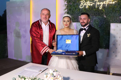 Numan Soyer Genç Çiftleri Evlendirdi